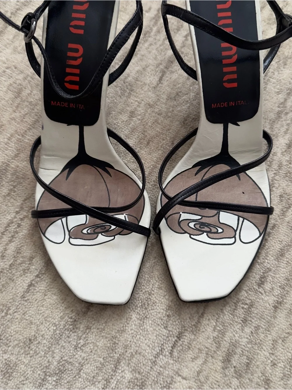 Vintage Miu Miu brown/black rose strappy sandal heels - Picture 2 of 8